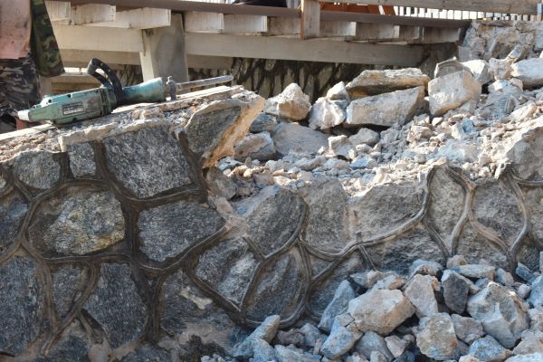 Retaining Wall Demolition in Salisbury